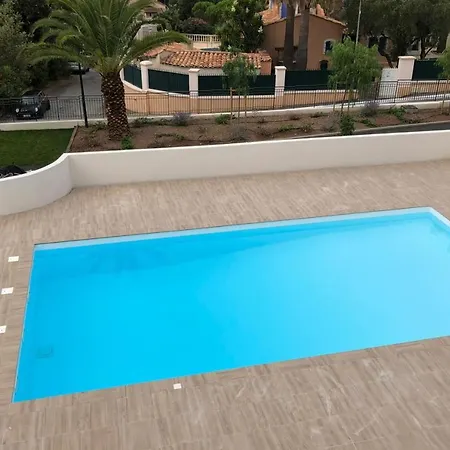 T2 Brand New With Shared Pool In * Фрежюс